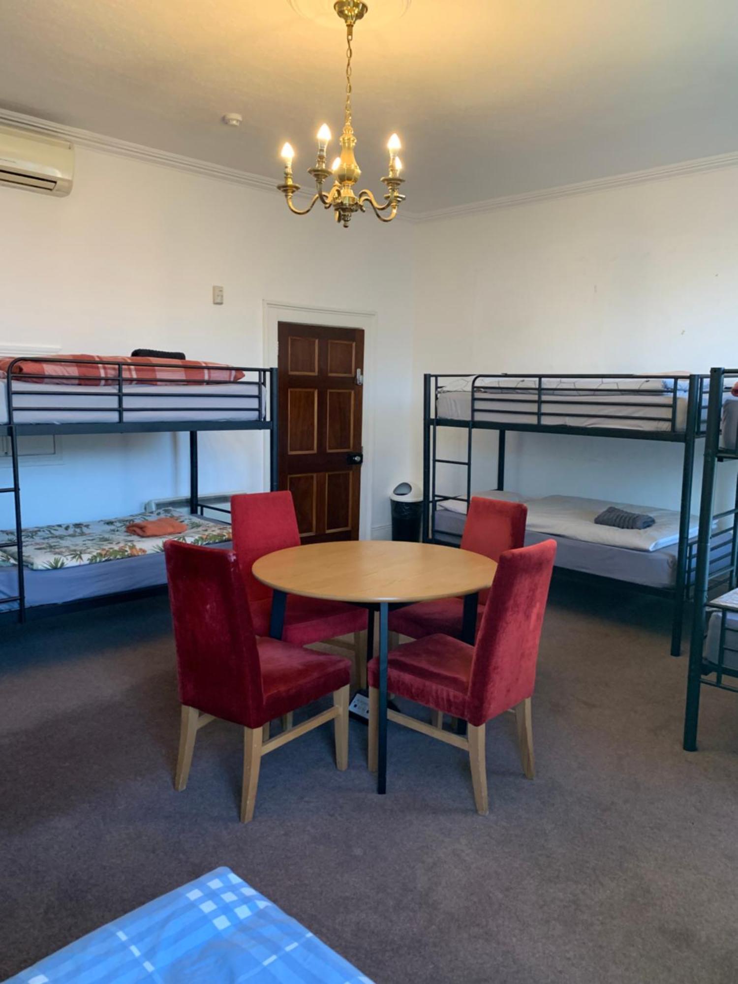 Eden Quay Guesthouse Private Rooms Дублин Экстерьер фото