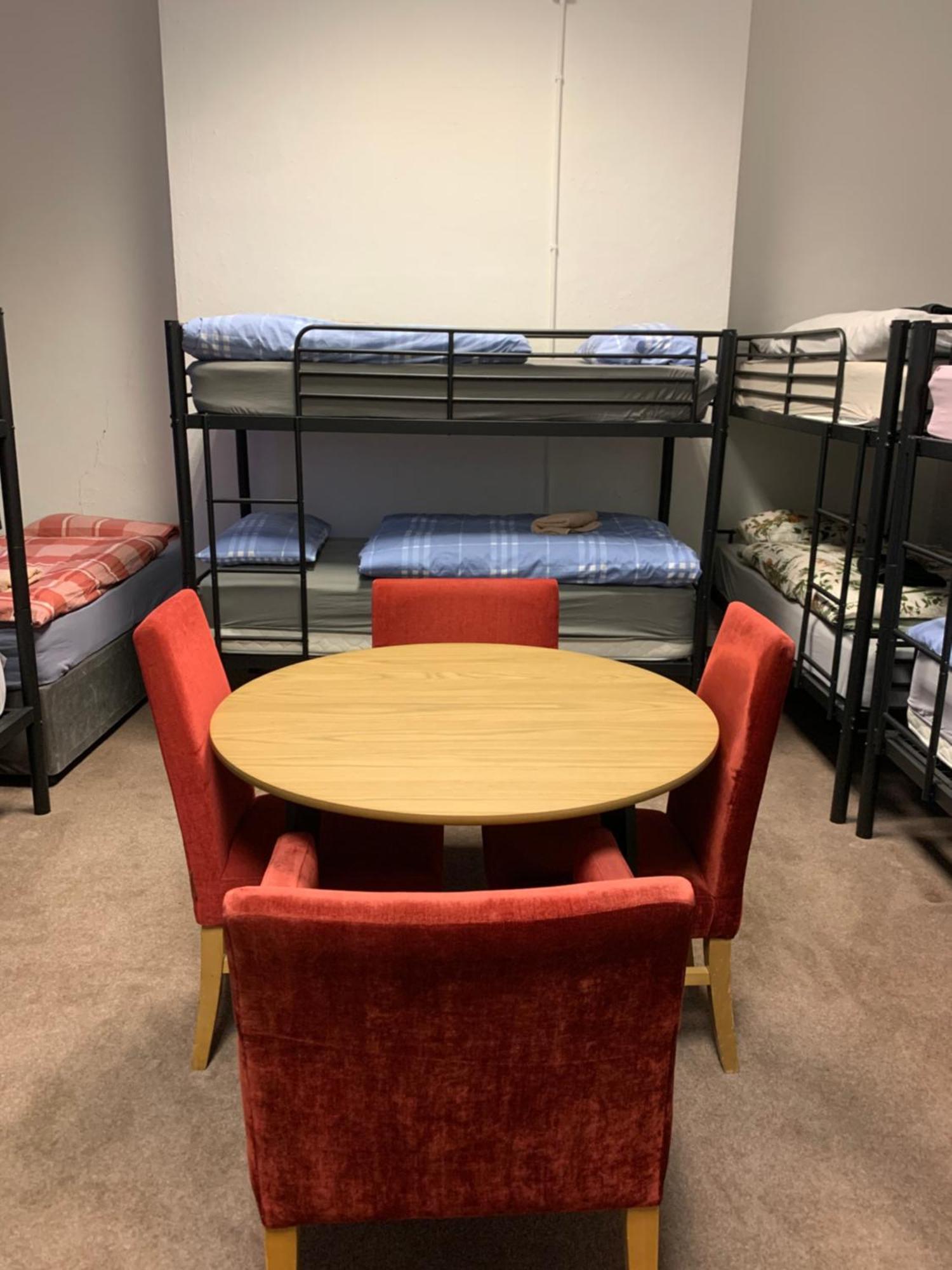 Eden Quay Guesthouse Private Rooms Дублин Экстерьер фото