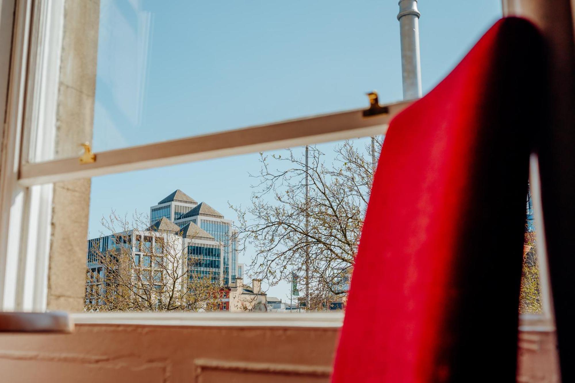 Eden Quay Guesthouse Private Rooms Дублин Экстерьер фото