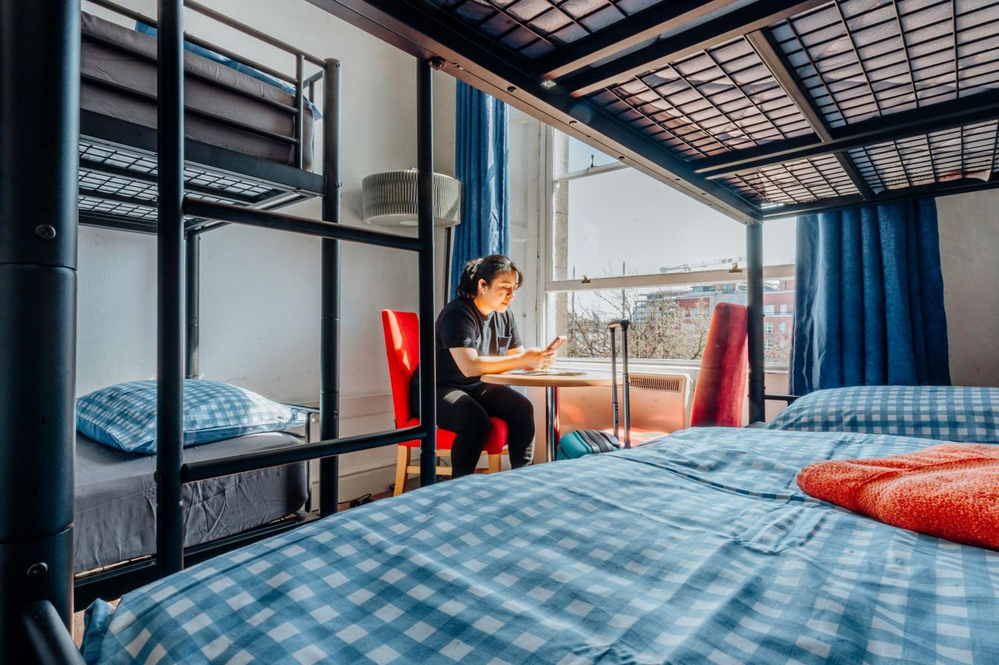 Eden Quay Guesthouse Private Rooms Дублин Экстерьер фото